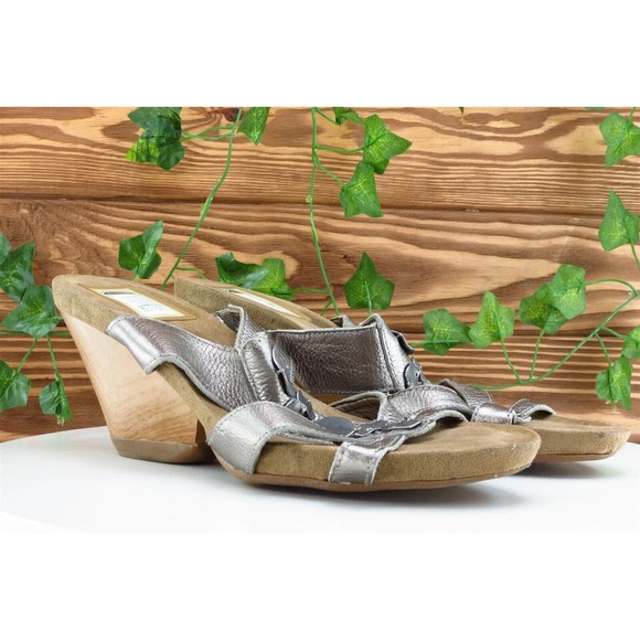 Dr. Scholl's Sz 10 M Silver Gladiator Leather Women‎ Sandals - Picture 4 of 10